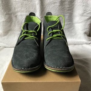 Cole Haan Air Paul Chukka Boot, youth size 2